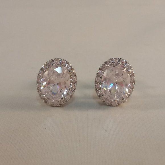 925 Silver Oval Diamond Zircon Crystal Halo Stud Earrings 1.41ctw ea. Party Gift - Picture 2 of 6